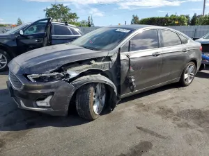 Ford Fusion 2.0L 4 2019
