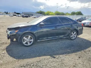 Toyota Camry 2.5L 4 2014