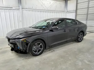 Kia K4 2.0L 4 2026