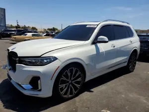 BMW X7 3.0L 6 2022
