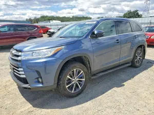 Toyota Highlander 3.5L 6 2019