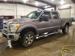Ford F-250 6.2L 8 2012