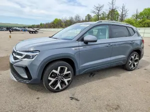 Volkswagen Taos 1.5L 4 2022