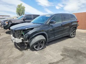 Toyota Highlander 3.5L 6 2018