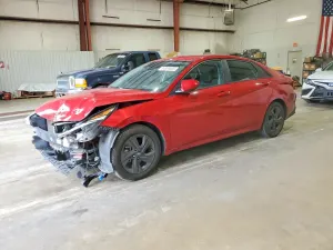 Hyundai Elantra 2.0L 4 2022