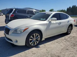 Infiniti M37 3.7L 6 2013