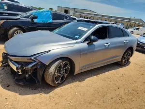 Kia K5 2.5L 4 2025