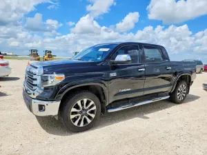 Toyota Tundra 5.7L 8 2020