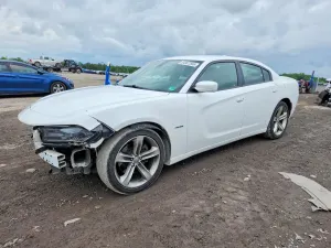 Dodge Charger 5.7L 8 2016
