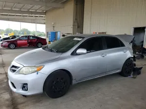Toyota Corolla 1.8L 4 2011