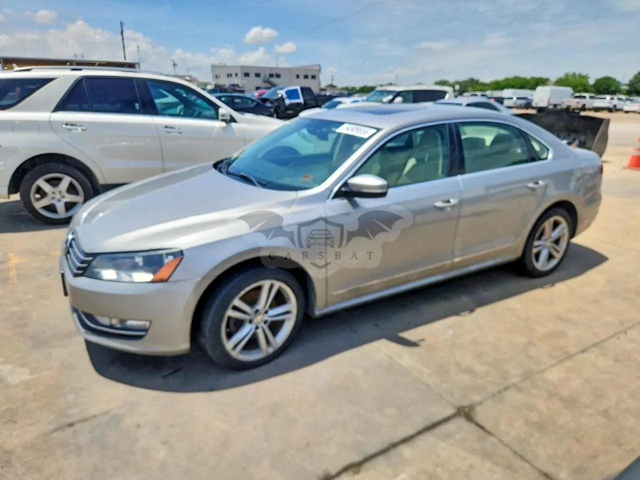 Volkswagen Passat 2.0L 4 2014