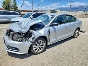 Volkswagen Jetta 1.8L 4 2015
