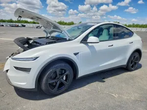 Tesla Model Y 2026