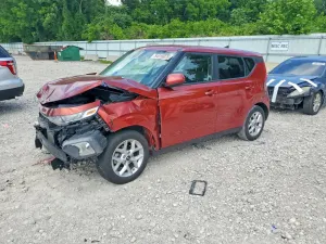 Kia Soul 2.0L 4 2021