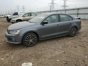 Volkswagen Jetta SE 1.8L 4 2015