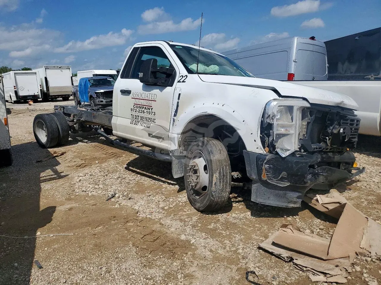 Ford F550 6.7L 8 2024