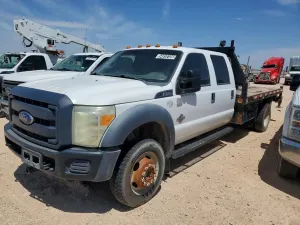 Ford F550 6.7L 8 2015