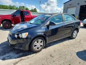 Chevrolet Aveo (Sonic) 1.4L 4 2013