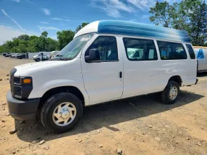 Ford Econoline 4.6L 8 2010