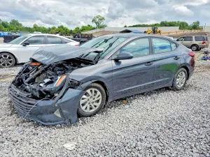 Hyundai Elantra 2.0L 4 2020