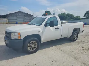Chevrolet Silverado 1500 4.3L 6 2013