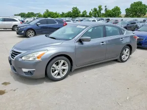 Nissan Altima 2.5L 4 2015