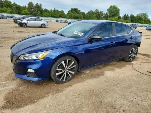 Nissan Altima 2.5L 4 2022