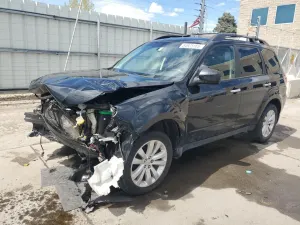 Subaru Forester LIMITED 2.5L 4 2012