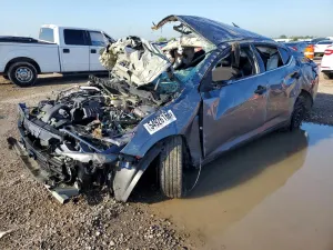 Nissan Sentra 2.0L 4 2024