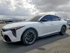 Kia K4 2.0L 4 2025