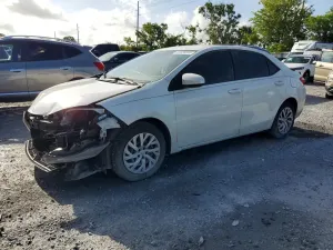 Toyota Corolla 1.8L 4 2018