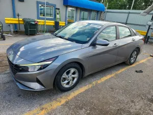 Hyundai Elantra 2.0L 4 2021