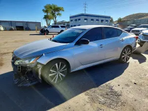 Nissan Altima 2.5L 4 2021