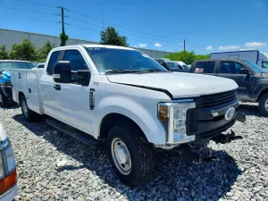 Ford F-250 6.2L 8 2018