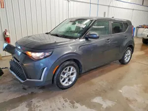 Kia Soul 2.0L 4 2023