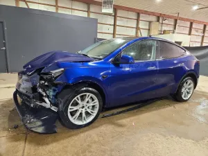 Tesla Model Y 2024
