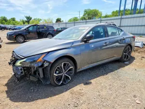 Nissan Altima 2.5L 4 2025