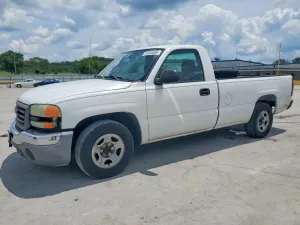 GMC Sierra 4.8L 8 2004