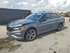 Volkswagen Jetta 1.4L 4 2019