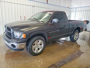 Dodge RAM 5.7L 8 2004