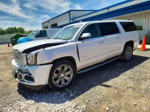 GMC Yukon 6.2L 8 2016