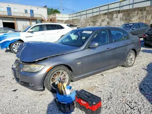 BMW 3 Series 3.0L 6 2010