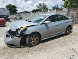 Hyundai Sonata GLS 2.4L 4 2014