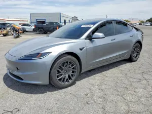 Tesla Model 3 2025