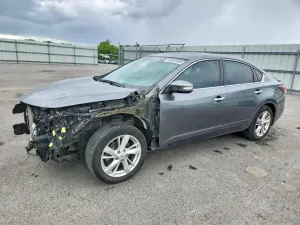 Nissan Altima 2.5L 4 2015