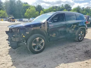 Toyota Highlander 3.5L 6 2018