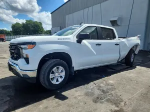 Chevrolet Silverado 1500 5.3L 8 2026