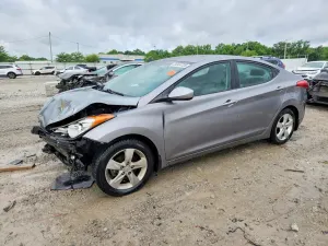 Hyundai Elantra 1.8L 4 2013