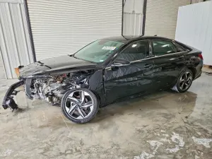Hyundai Elantra 2.0L 4 2023