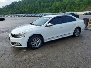 Volkswagen Passat 1.8L 4 2016